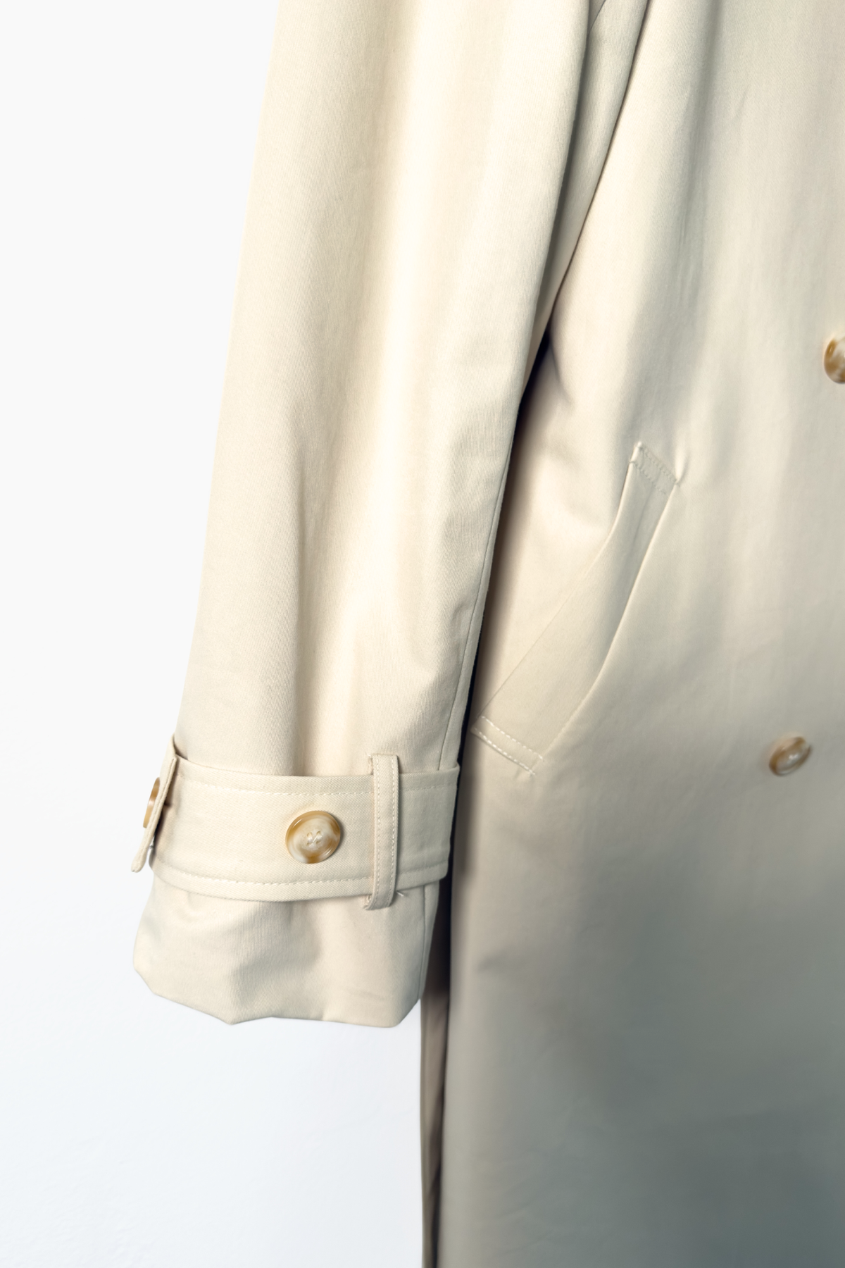 MODACCIO OVERSIZED TRENCH - Front- Flat - Sleeve