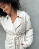 MODACCIO OVERSIZED TRENCH - Front - Detail